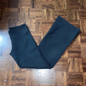 Lululemon yoga pants